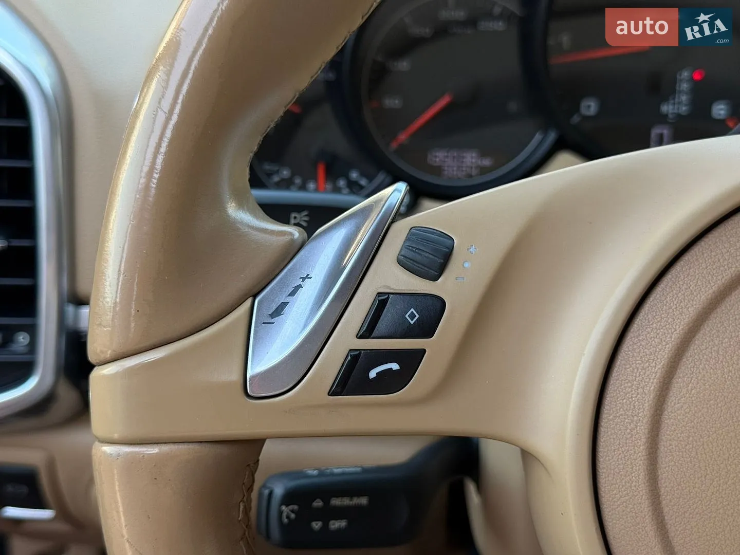 2013 Porsche Cayenne - мініатюра 35