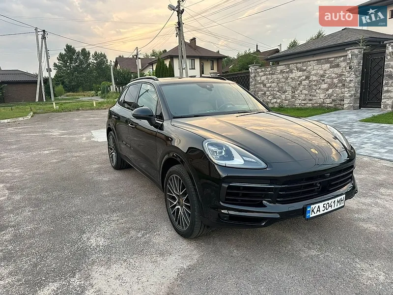 Porsche Cayenne 2022