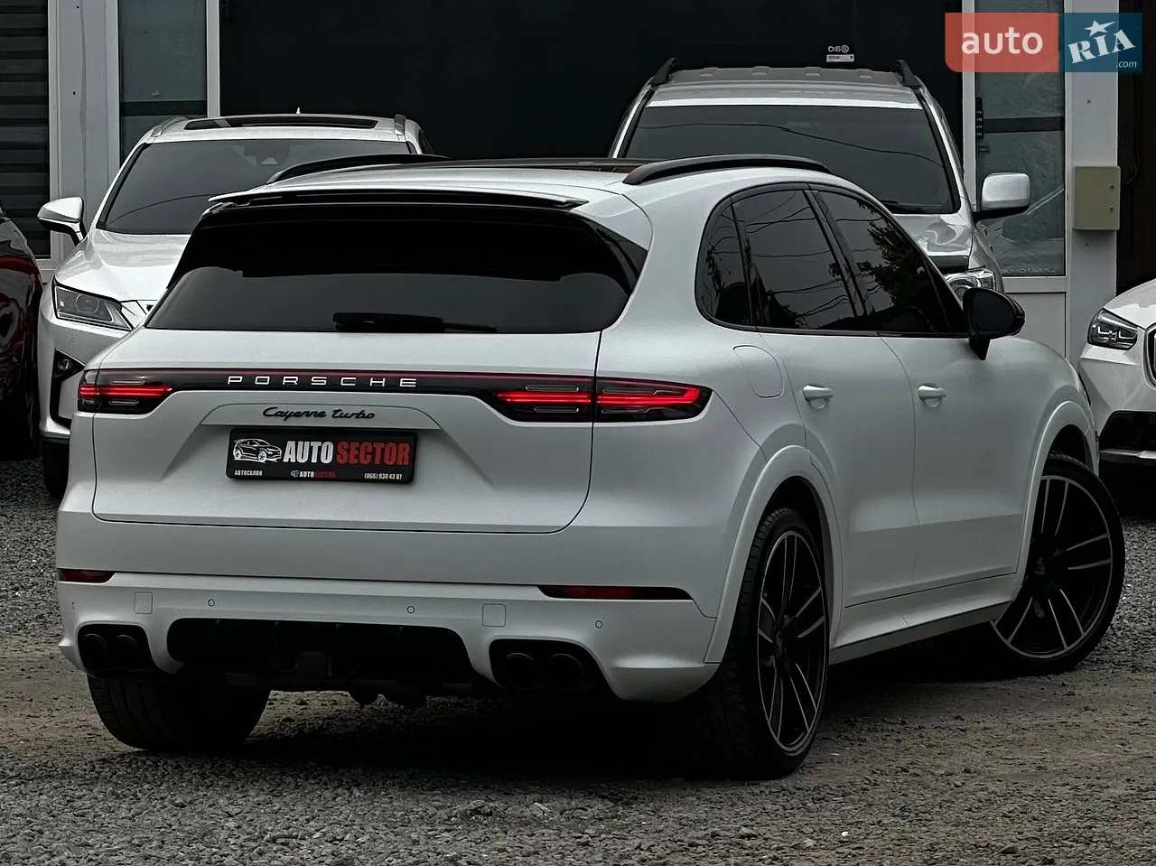Позашляховик / Кросовер Porsche Cayenne 2018 в Харкові фото 7