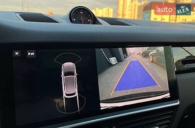 Внедорожник / Кроссовер Porsche Cayenne 2018 в Киеве