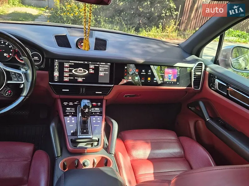 Porsche Cayenne 2019