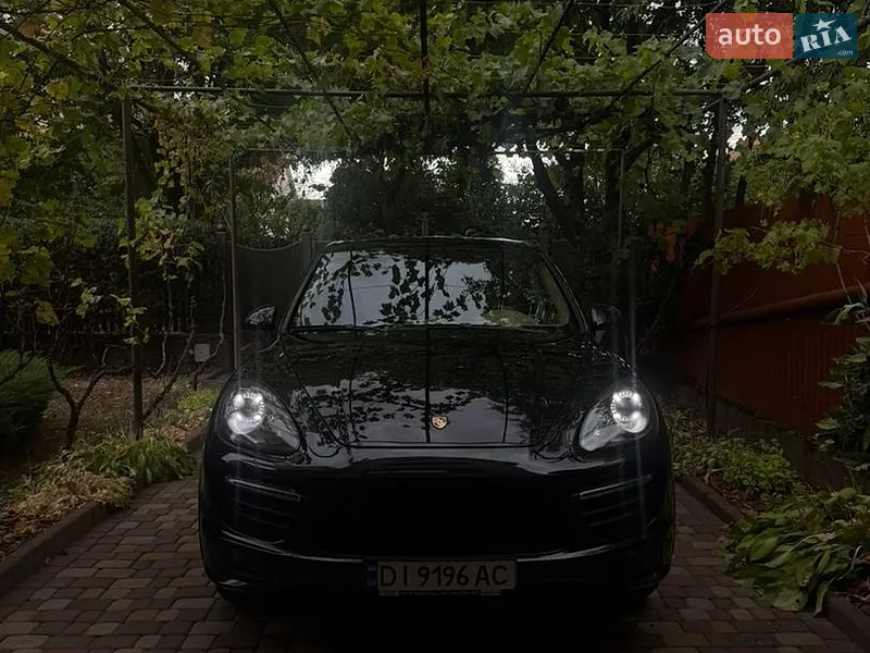 Porsche Cayenne