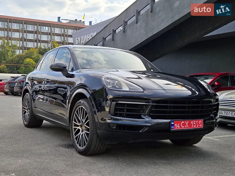 Porsche Cayenne 2021