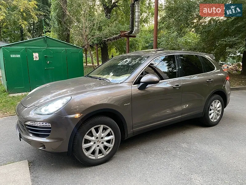 Porsche Cayenne 2012