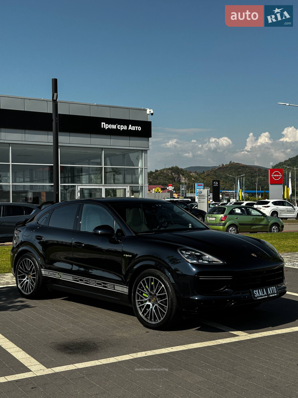 2021 Porsche Cayenne Coupe - мініатюра 14