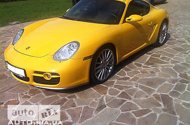 Купе Porsche Cayman 2006 в Києві