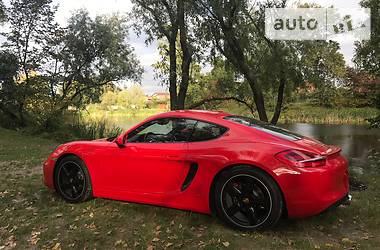 Купе Porsche Cayman 2015 в Києві