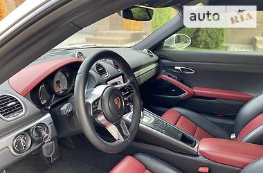 Купе Porsche Cayman 2016 в 