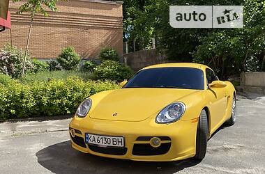 Купе Porsche Cayman 2006 в Києві