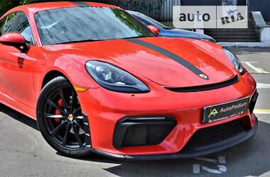 Купе Porsche Cayman 2017 в 
