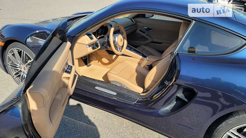 Купе Porsche Cayman 2014 в Киеве