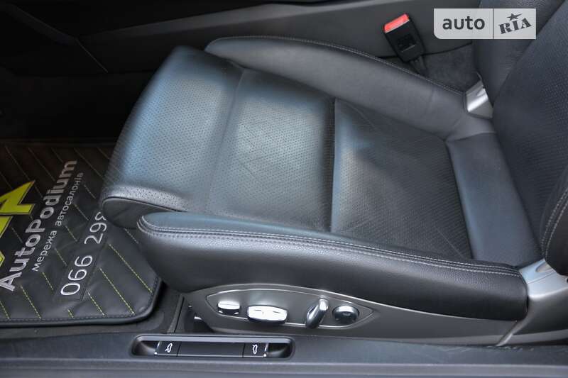 Купе Porsche Cayman 2013 в Киеве