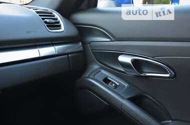 Купе Porsche Cayman 2013 в 