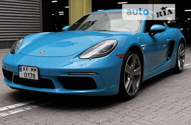 Купе Porsche Cayman 2020 в Киеве