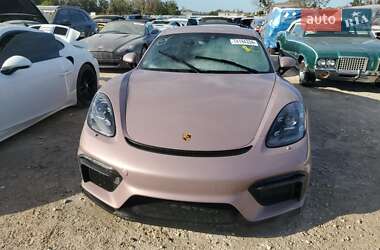 Купе Porsche Cayman 2022 в 
