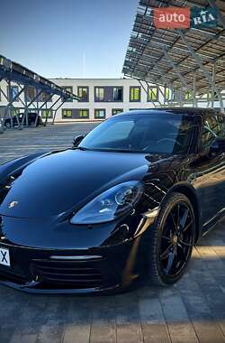 Porsche Cayman 2017