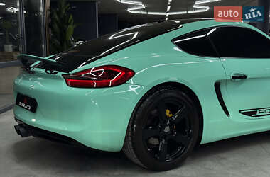 Купе Porsche Cayman 2014 в 