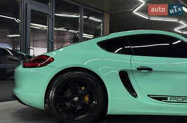 Купе Porsche Cayman 2014 в 