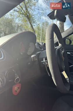 Купе Porsche Cayman 2018 в 