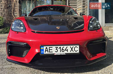 Купе Porsche Cayman 2018 в 