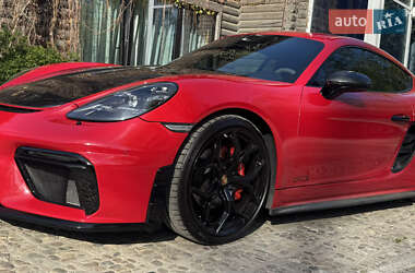 Купе Porsche Cayman 2018 в 