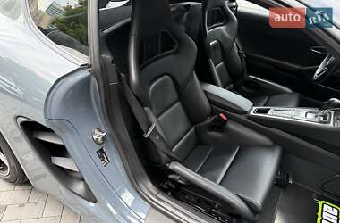 Купе Porsche Cayman 2018 в 