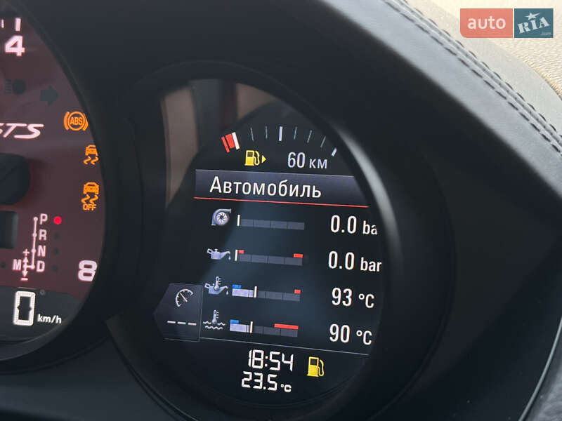 Купе Porsche Cayman 2018 в Киеве