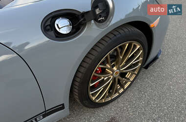 Купе Porsche Cayman 2018 в 