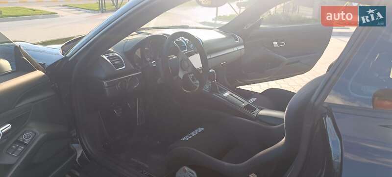 Купе Porsche Cayman 2013 в Ирпене