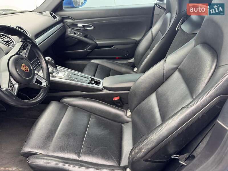 Купе Porsche Cayman 2018 в Львові