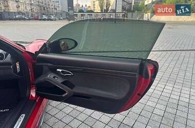 Купе Porsche Cayman 2018 в 