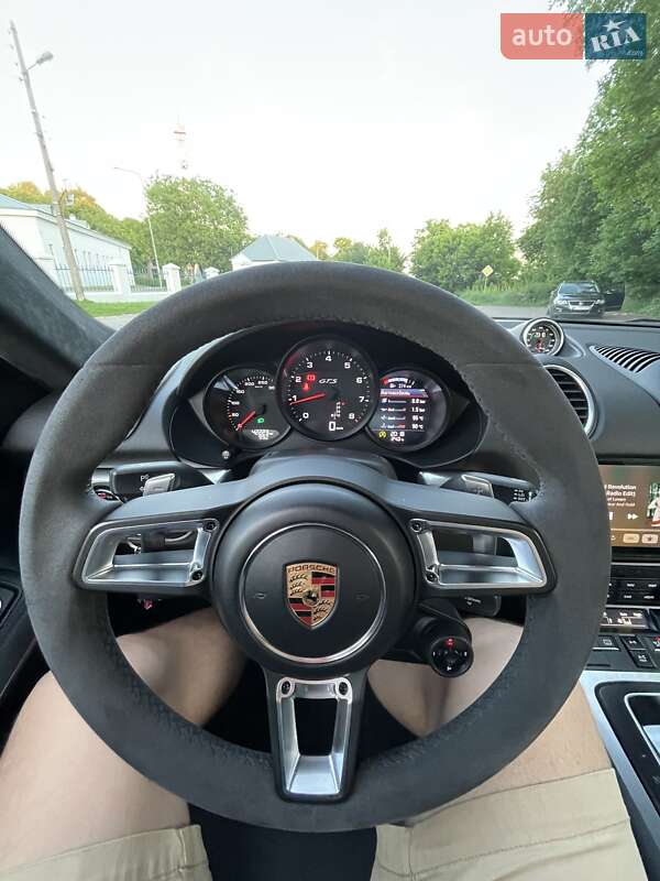 Купе Porsche Cayman 2017 в Полтаві