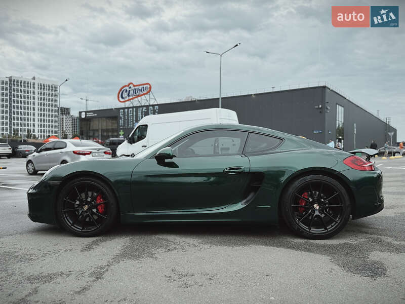 Купе Porsche Cayman 2015 в Киеве