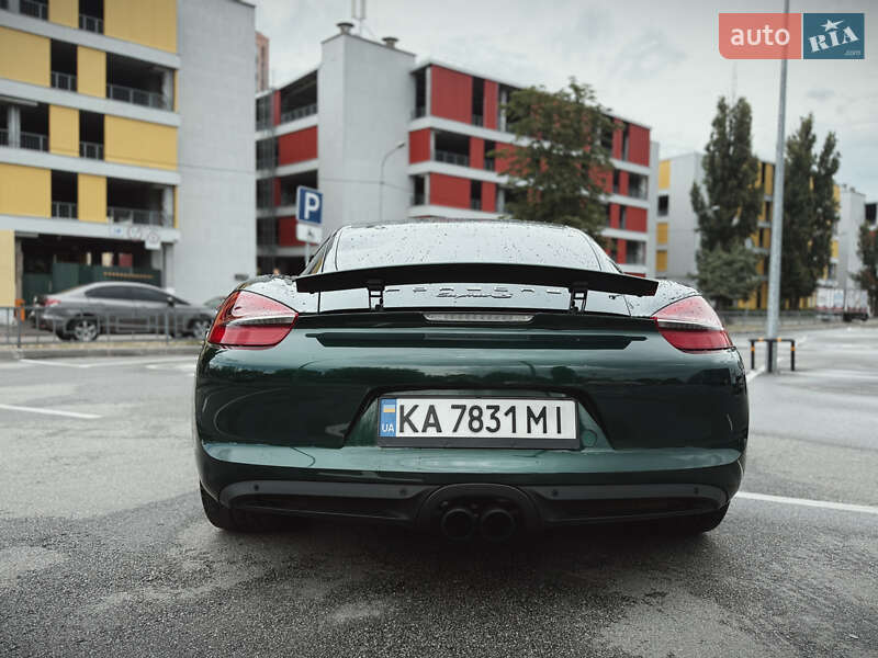 Купе Porsche Cayman 2015 в Киеве