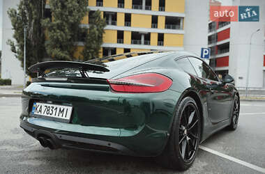 Купе Porsche Cayman 2015 в 