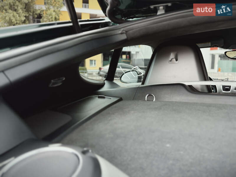 Купе Porsche Cayman 2015 в Киеве