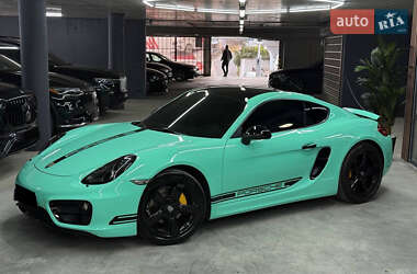 Купе Porsche Cayman 2014 в 