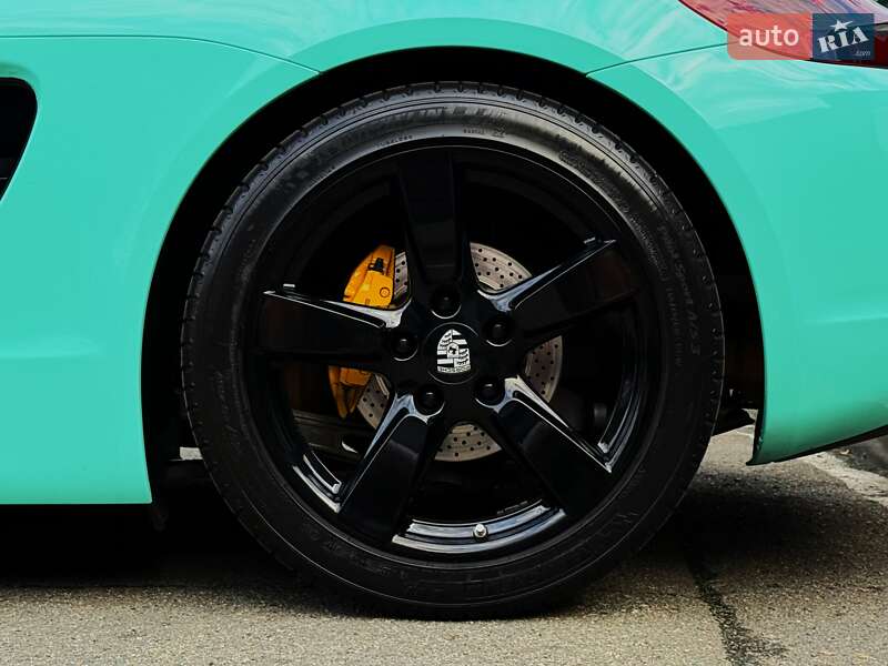 Купе Porsche Cayman 2014 в Киеве