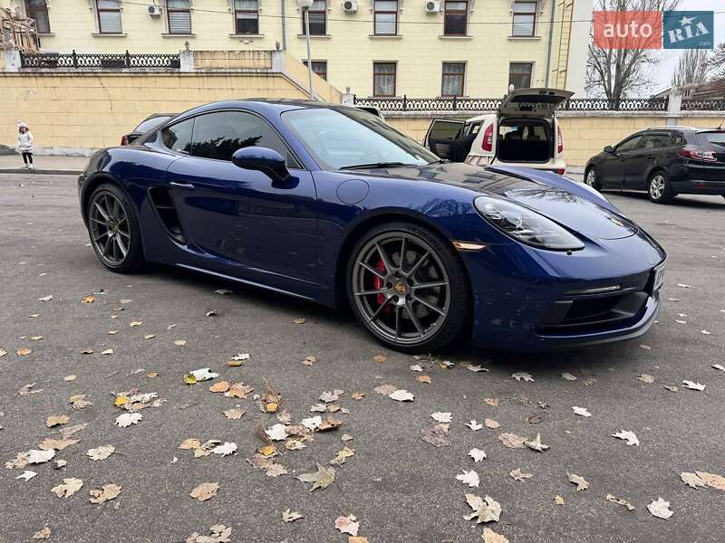 Купе Porsche Cayman 2022 в Запорожье