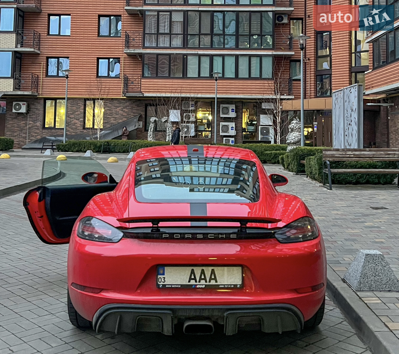 2017 Porsche Cayman - мініатюра 3
