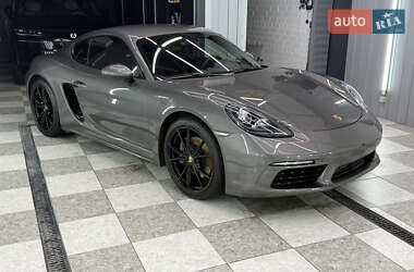 Купе Porsche Cayman 2019 в Черкассах