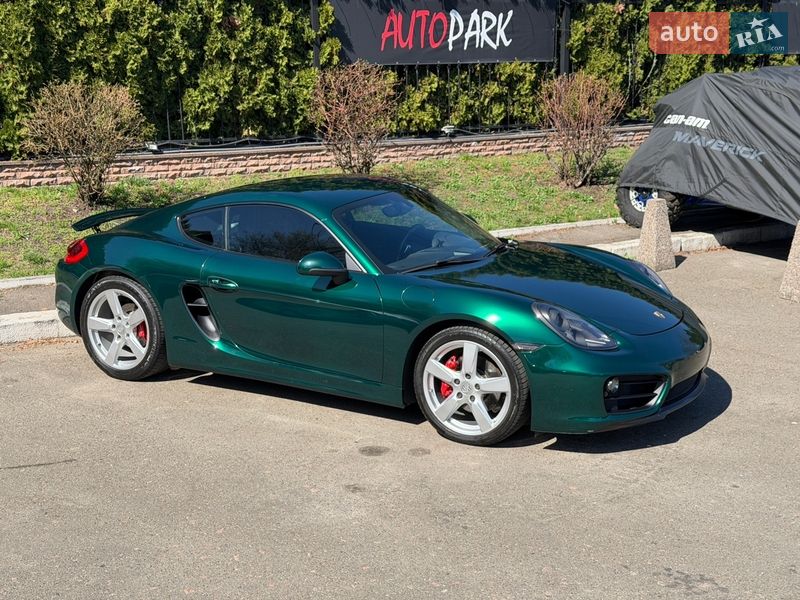Купе Porsche Cayman 2015 в Киеве