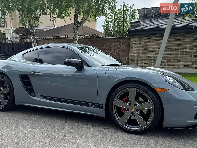 Porsche Cayman