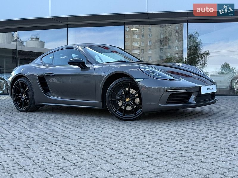 Купе Porsche Cayman 2020 в Львове фото Купе Porsche Cayman 2020 в Львове