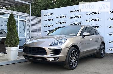 Porsche Macan 2015