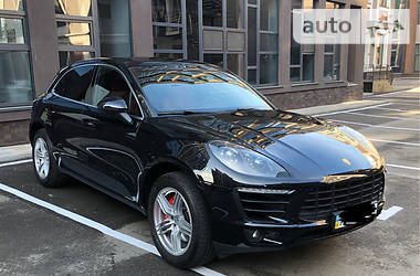 Внедорожник / Кроссовер Porsche Macan 2015 в Киеве