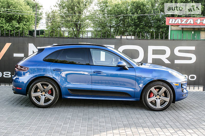 Позашляховик / Кросовер Porsche Macan 2016 в Києві