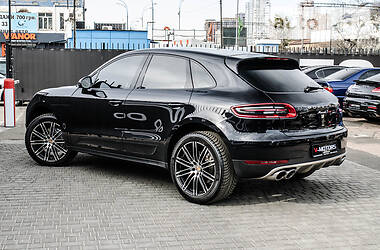 Позашляховик / Кросовер Porsche Macan 2015 в 