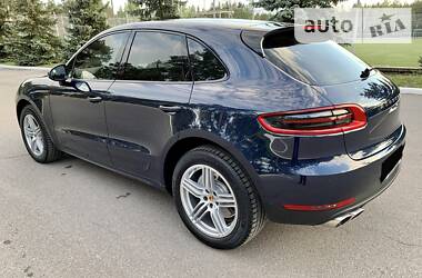 Внедорожник / Кроссовер Porsche Macan 2014 в Киеве