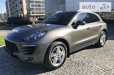 Porsche Macan 2016